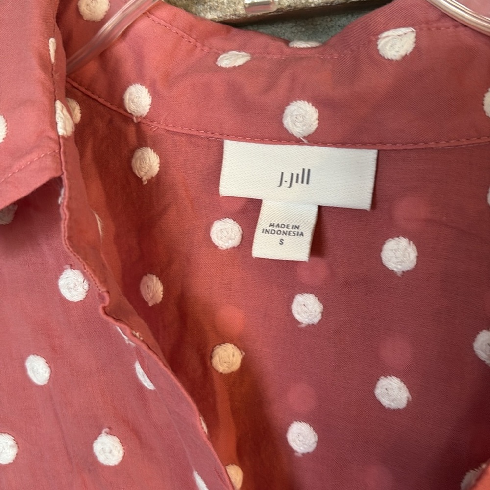 J Jill Pink Polka Dot Button-Up Shirt - Picture 2 of 7